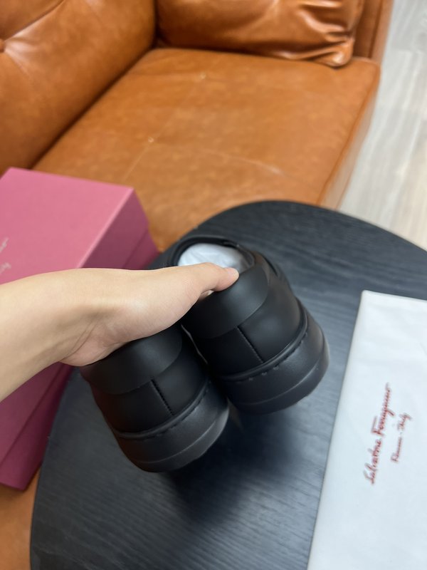 페라가모 남성 간치니 레저 운동화 001-177994