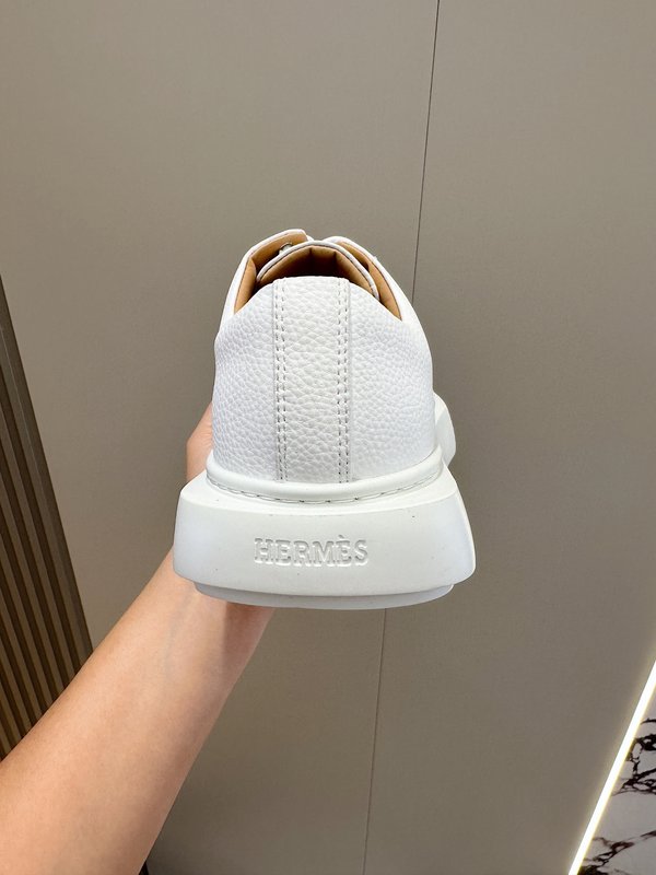 에르메스 남성 화이트 미니멀 스니커즈 001-178386