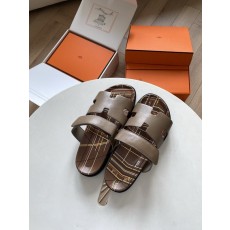 에르메스 엡솜 소가죽 기능성 샌들 001-179028
