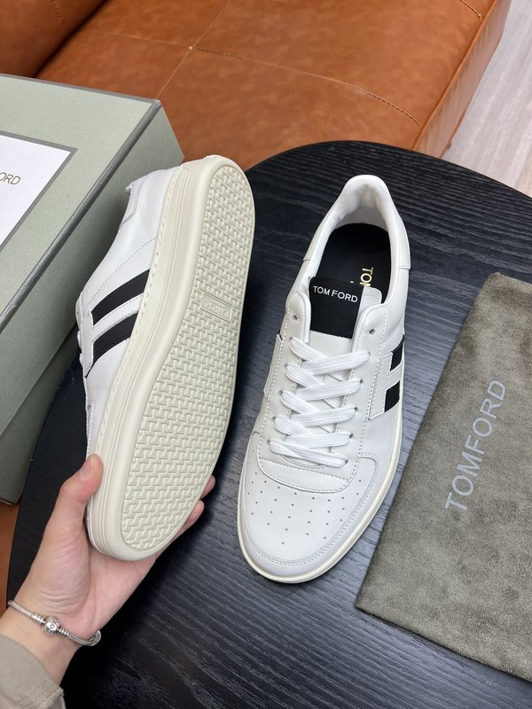TOM FORD 가죽 로우탑 스니커즈 001-179177