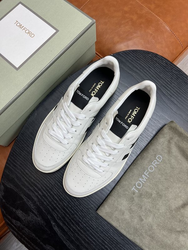 TOM FORD 가죽 로우탑 스니커즈 001-179177