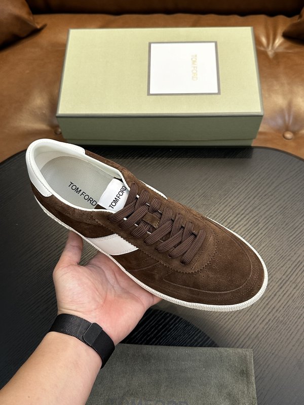TOM FORD 가죽 로우톱 스니커즈 001-179191