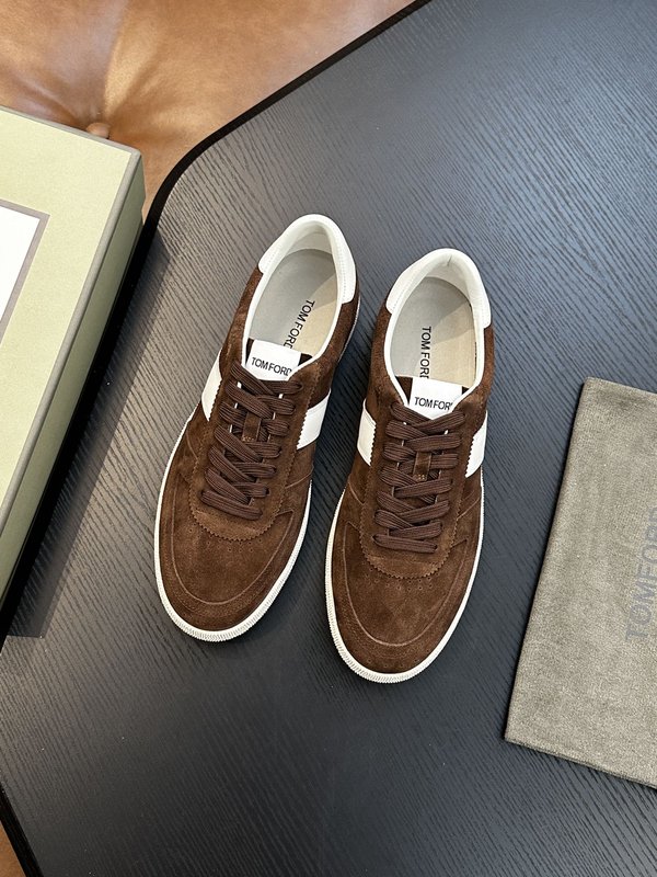 TOM FORD 가죽 로우톱 스니커즈 001-179191