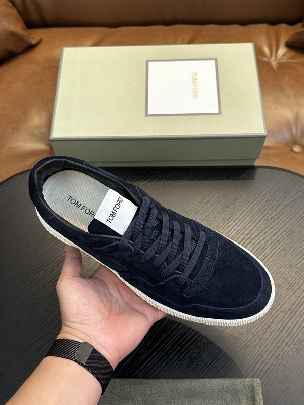 TOM FORD 가죽 로우탑 스니커즈 001-179192