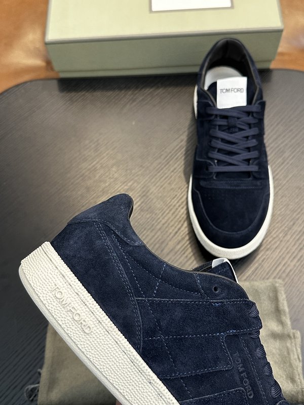 TOM FORD 가죽 로우탑 스니커즈 001-179192