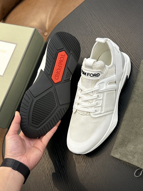 TOM FORD 가죽 로우탑 슈즈 001-179219
