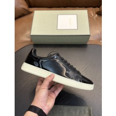 TOM FORD 가죽 로우탑 스니커즈 001-179224