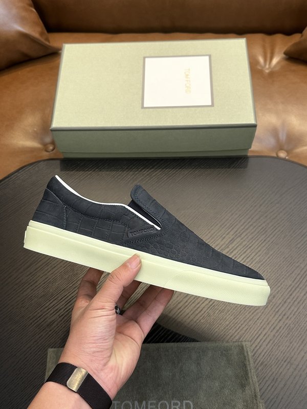 TOM FORD 가죽 로우탑 스니커즈 001-179230