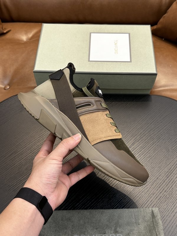 TOM FORD 가죽 로우탑 스니커즈 001-179231