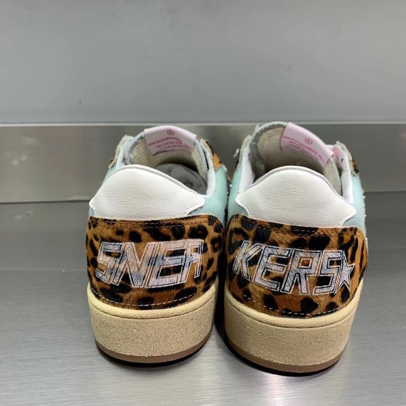 Golden Goose 클래식 운동화 001-179440