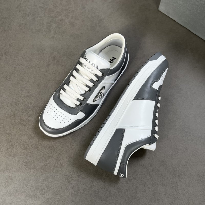 PRADA 남성 클래식 캐주얼 운동화 001-179523