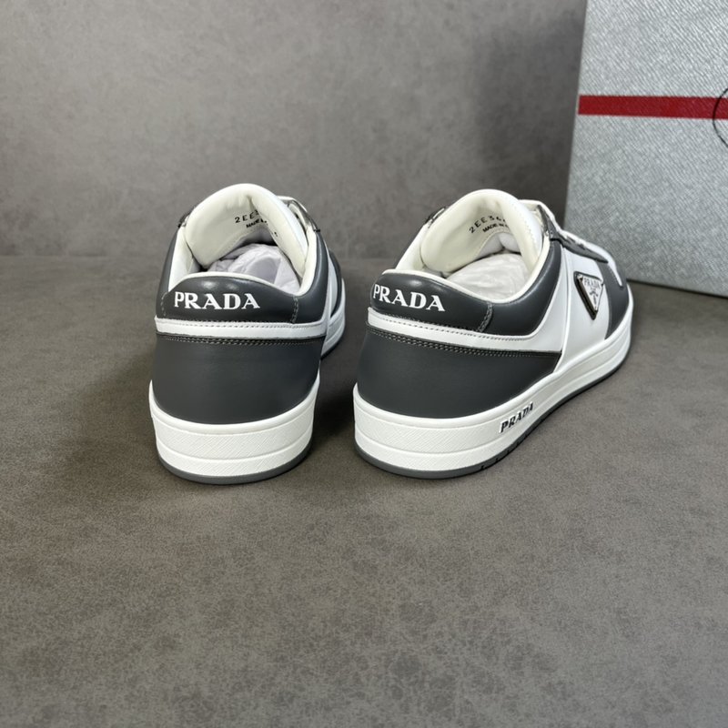 PRADA 남성 클래식 캐주얼 운동화 001-179523