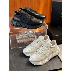 프라다 PRADA 레더 패더 스니커즈 001-179551