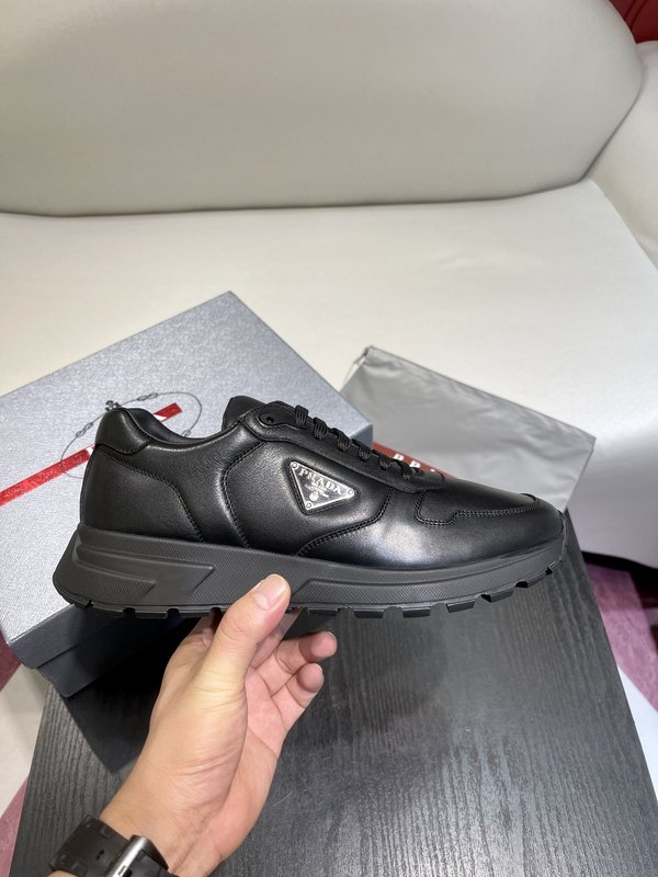 Prada PRAX 01 운동화 001-179568