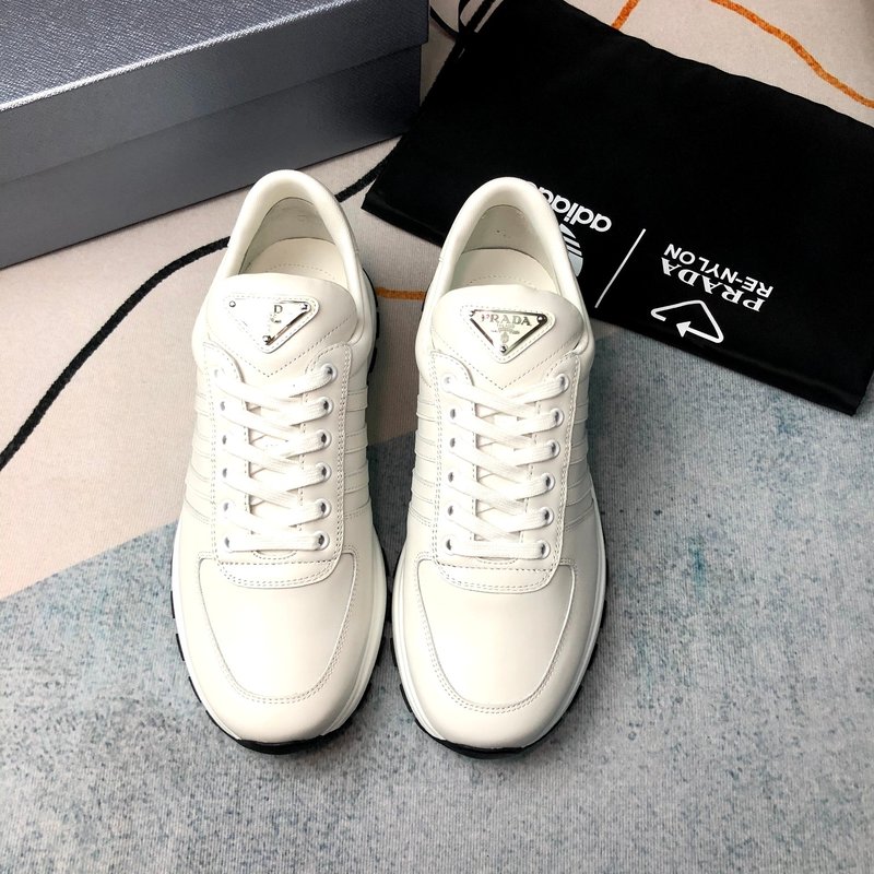 PRADA 프라다 화이트 가죽 신발 001-179573