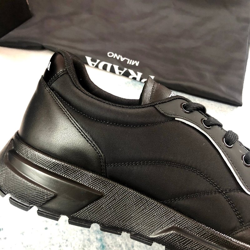 PRADA 블랙 패브릭 캐주얼 슈즈 001-179579