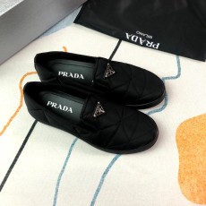 프라다 블랙 패브릭 슈즈 001-179595