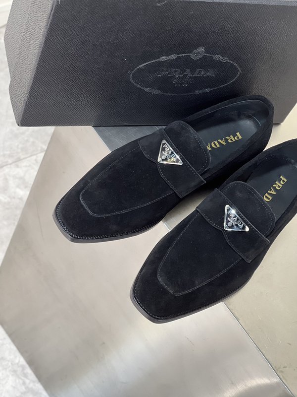 PRADA 남성 비즈니스 캐주얼 가죽 구두 001-179598