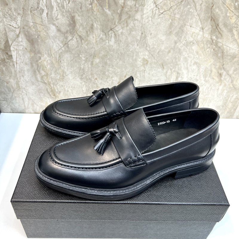 PRADA 프라다 남성 정장 로퍼 구두 001-179600