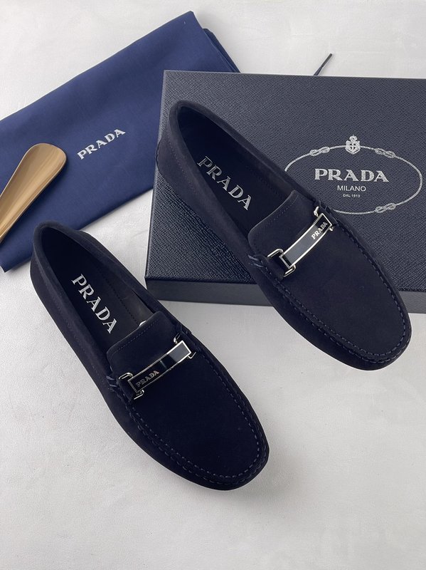PRADA 수제 봉제 가죽 드라이빙슈즈 남성 001-179620