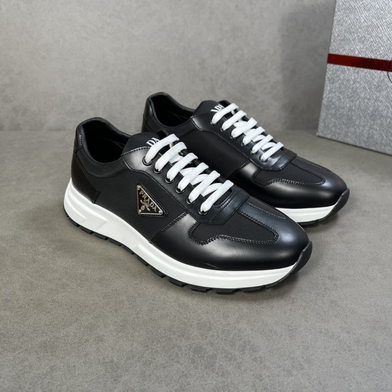 PRADA 남성 2022 춘하 클래식 캐주얼 운동화 001-179638