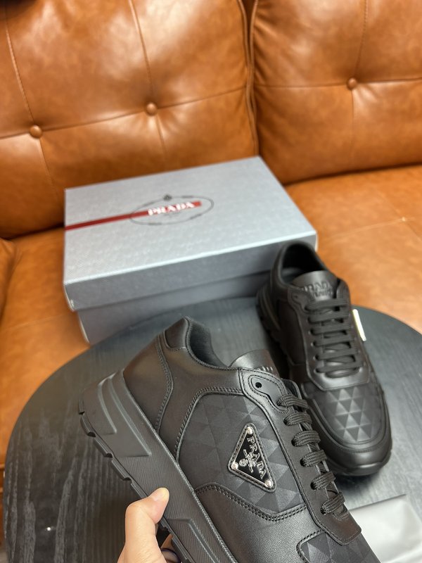Prada 남성 캐주얼 운동화 001-179665