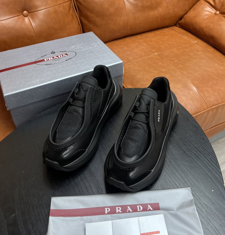 Prada 모던 클래식 수제 운동화 001-179667