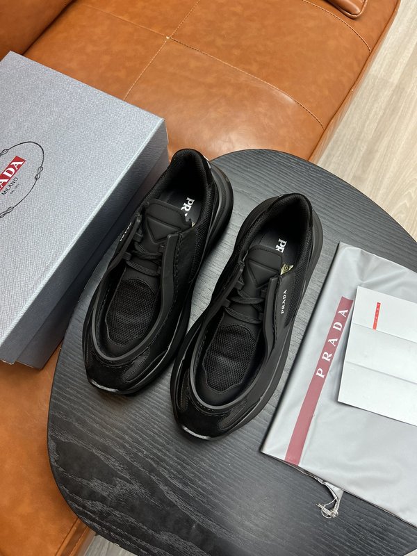 Prada 모던 클래식 수제 운동화 001-179667