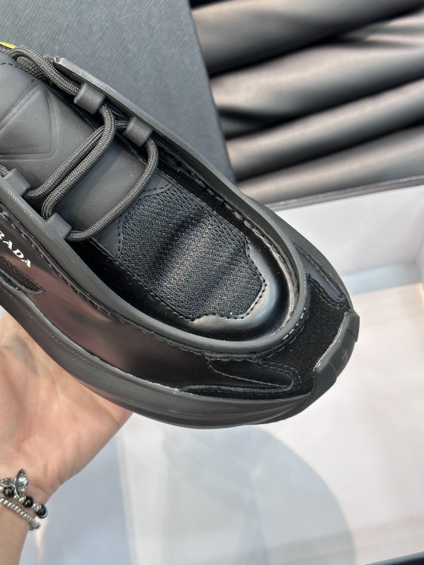 Prada FW23 Raf Simon 콜라보 厚底 운동 001-179671