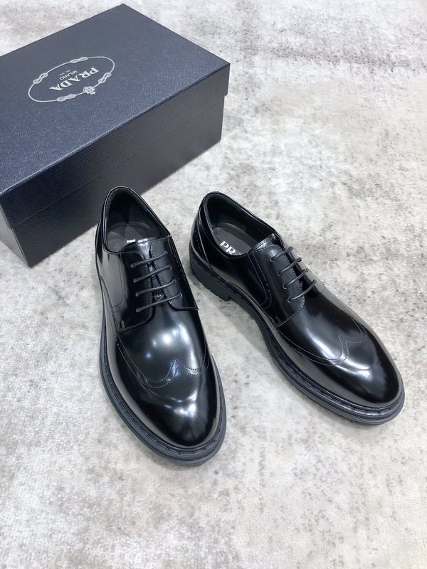 프라다 Prada 신규 가죽 슈즈 001-179673