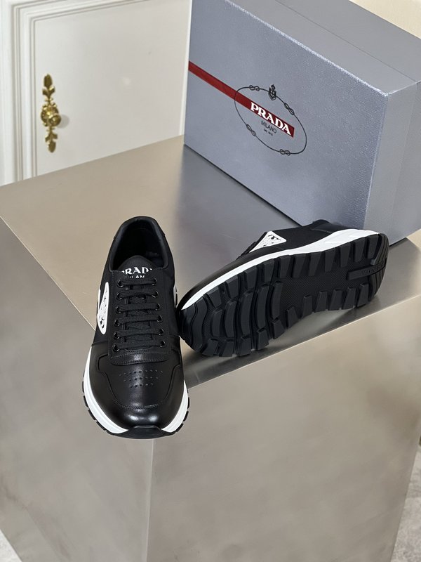 Prada 남성 캐주얼 운동화 001-179686
