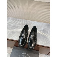 프라다 남성용 수입 소금 가죽 캐주얼 구두 001-179707