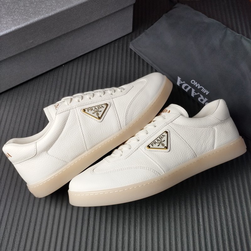 PRADA 프라다 흰 살구 가죽 구두 001-179714