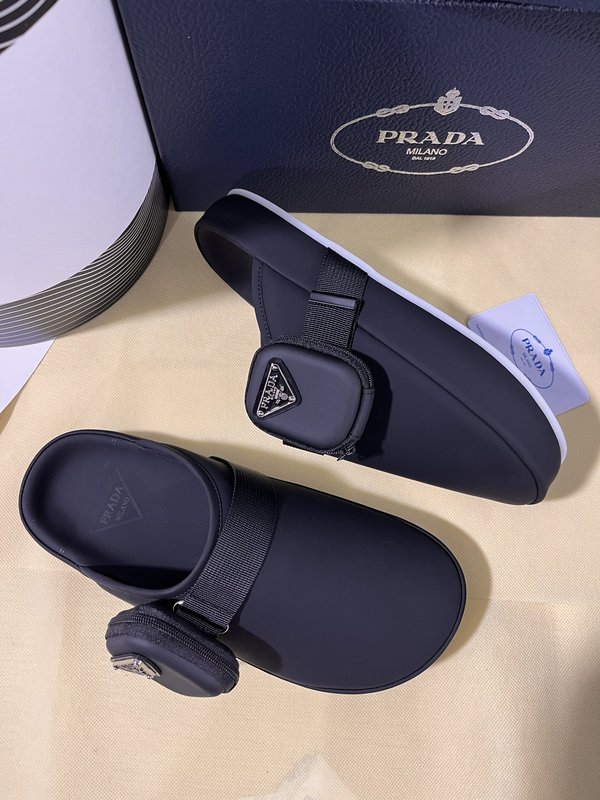 PRADA 클래식 토캡 반슬리퍼 001-179727