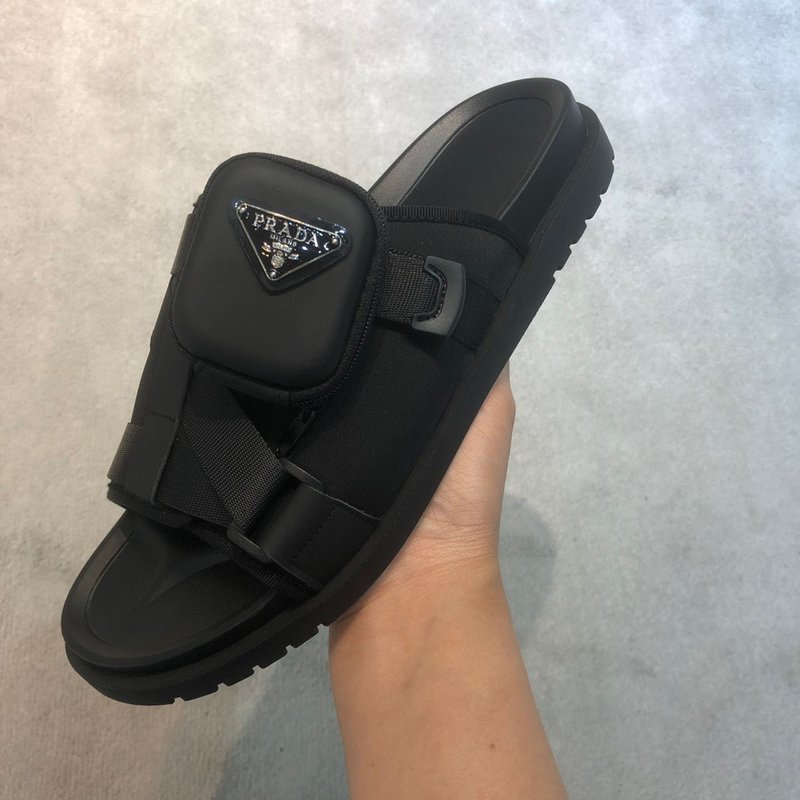 Prada 클래식 인기 슬리퍼 001-179729