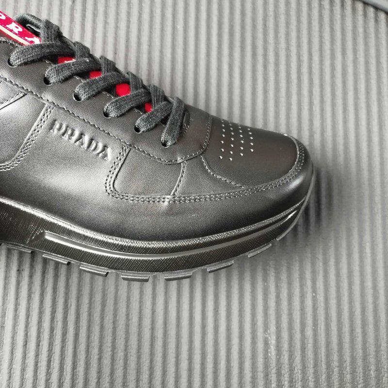 PRADA 블랙 가죽 신발 001-179795