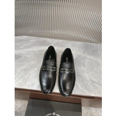Prada 프라다 남성 수입 송아지 가죽 로퍼 001-179802