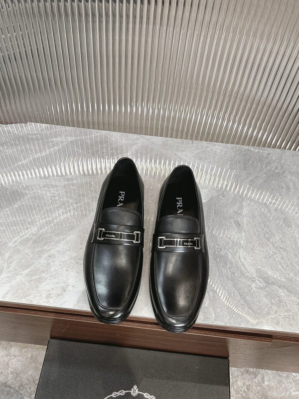 Prada 프라다 남성 수입 송아지 가죽 로퍼 001-179802