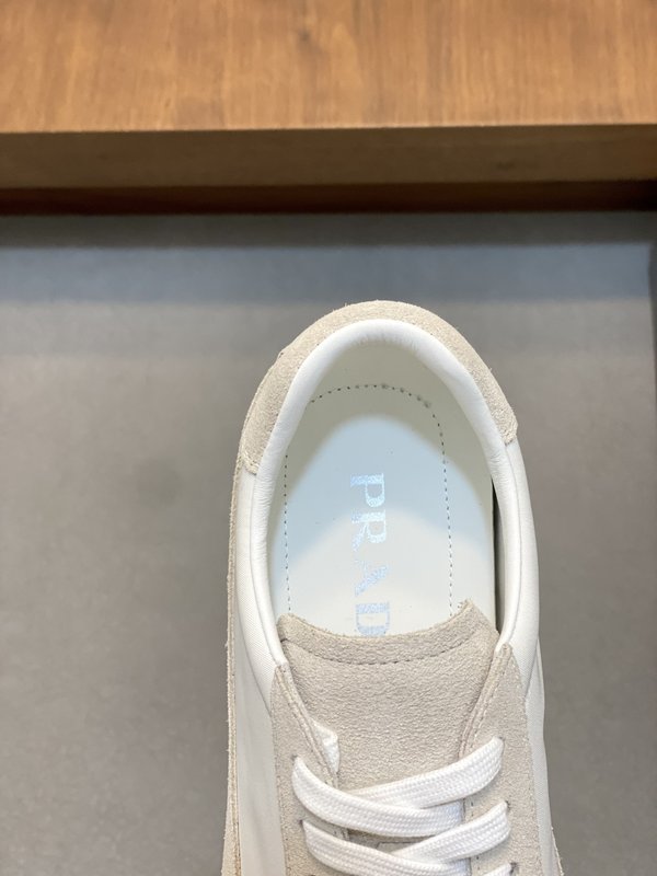 Prada 프라다 남성 레더 운동화 001-179808