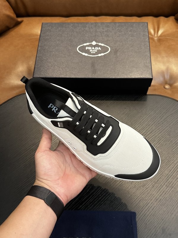 Prada 프라다 남성 나일론 운동화 001-179842