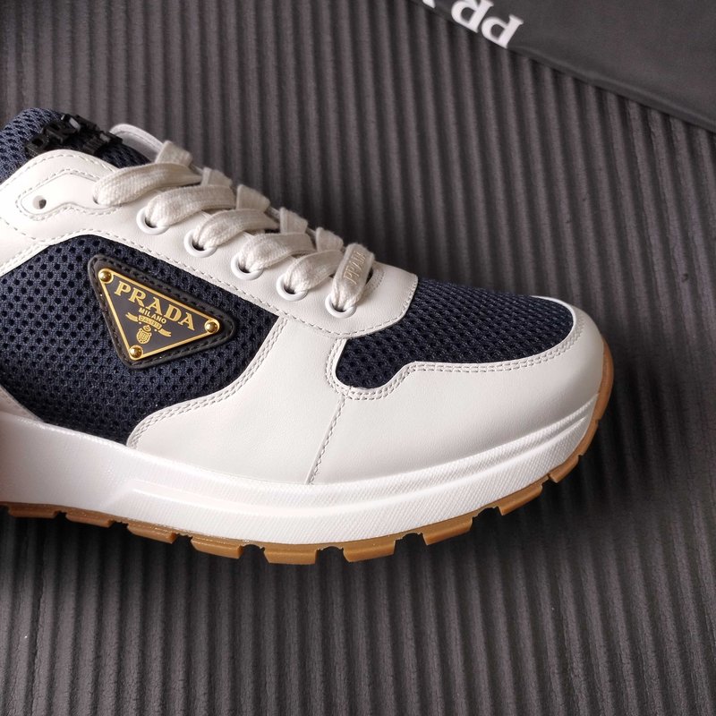 PRADA 블루망 신형 운동화 001-179884
