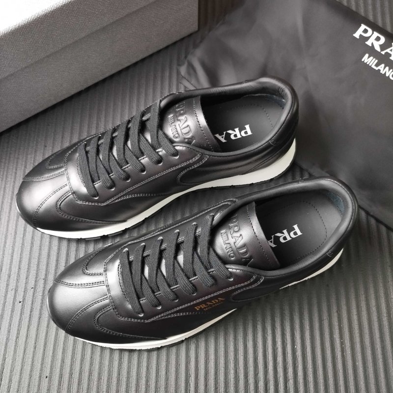 PRADA 프라다 블랙 캐주얼 운동화 001-179886