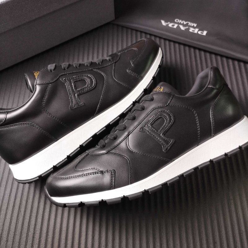 PRADA 프라다 블랙 레저 운동화 001-179891
