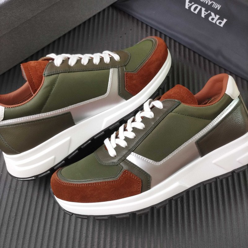 PRADA 프라다 그린 스팟 패브릭 캐주얼슈즈 001-179905
