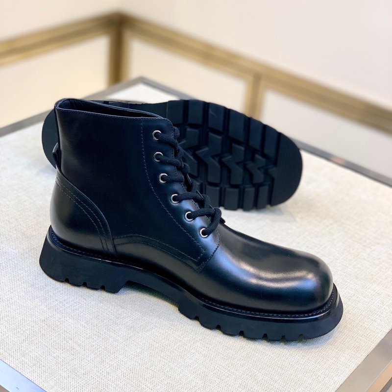 PRADA 클래식 라운드 토 남성 가죽 부츠 001-179912