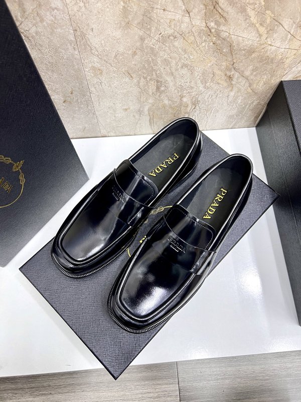 Prada 남성 비즈니스 로퍼 구두 001-179940