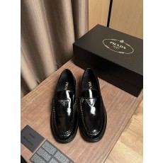 프라다 남성 정장 구두 소가죽 소재 001-179946