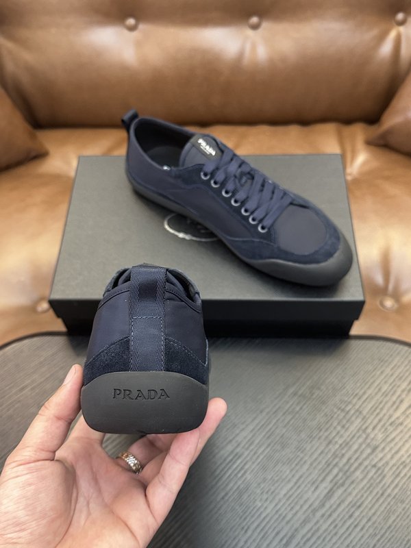 Prada 프라다 남성 나일론 운동화 001-179971