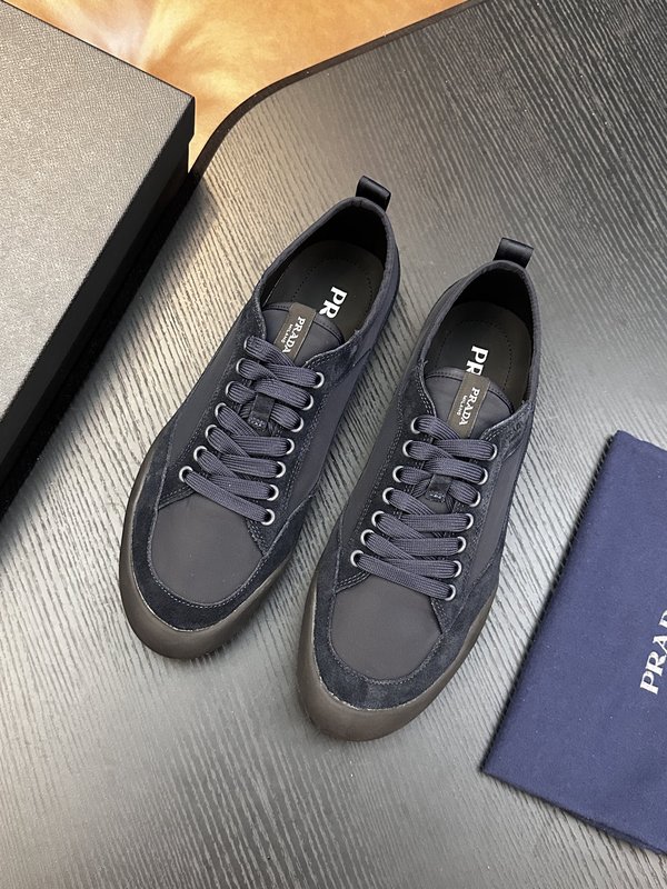 Prada 프라다 남성 나일론 운동화 001-179971