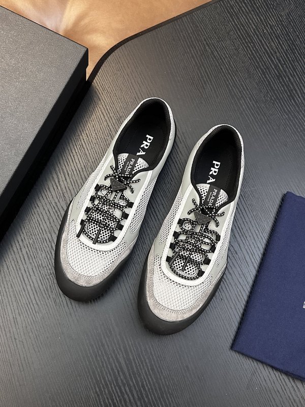 Prada 프라다 남성 나일론 운동화 001-179981